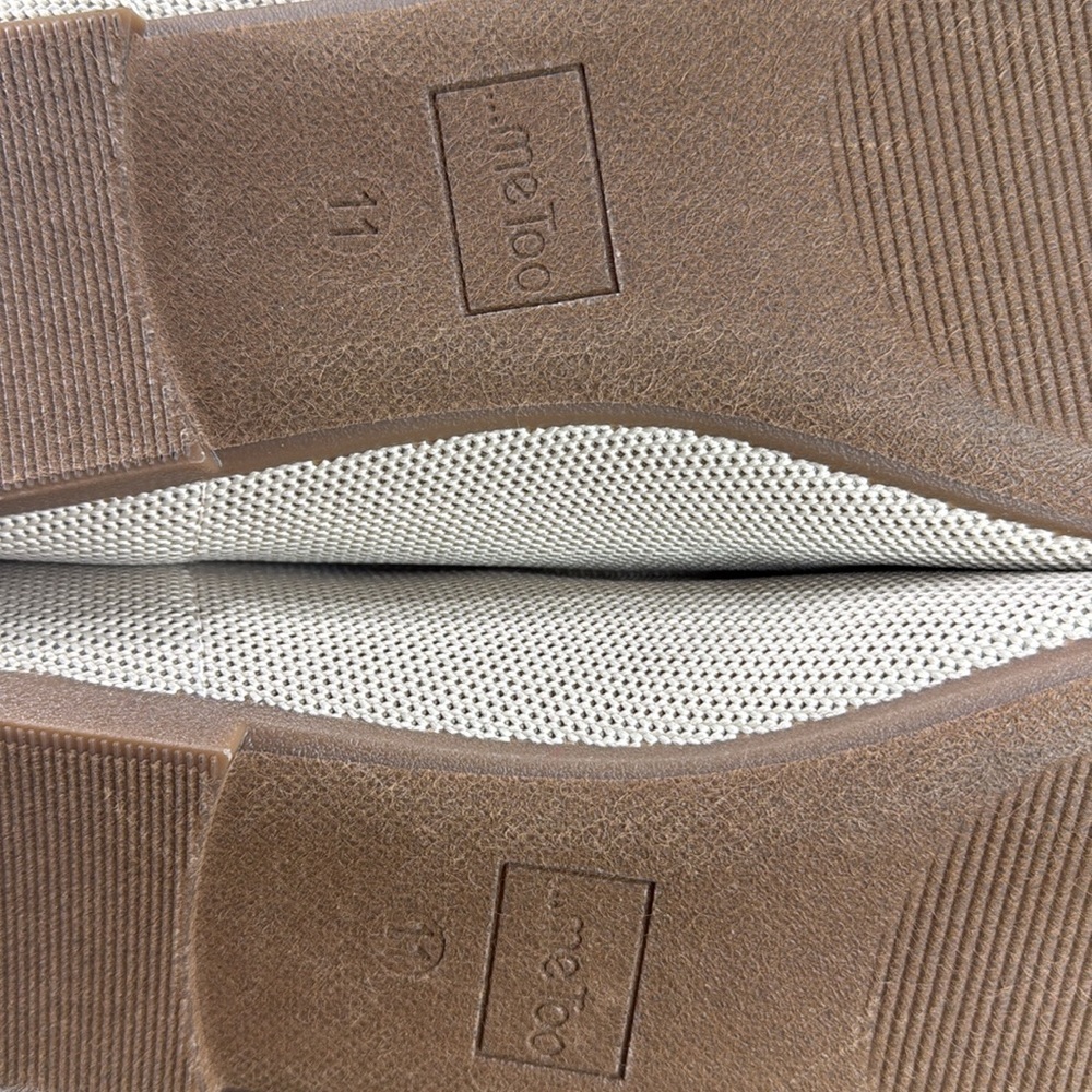 (A2) Me too flat shoes with soft and flexible upper, size 11 w, for women - Picture 8 of 10